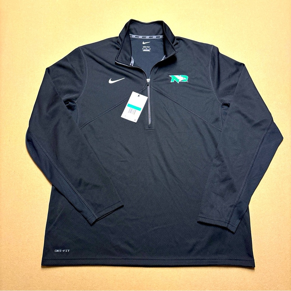 New Nike North Dakota Fighting Hawks Shirt Zip Pullover Men’s Size XL Black NWT